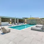 Villa Pop - A Family-friendly Ambience By The Sea Santa Maria (Paros)