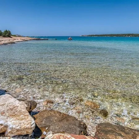 Xifara - Seafront Villa Santa Maria (Paros)