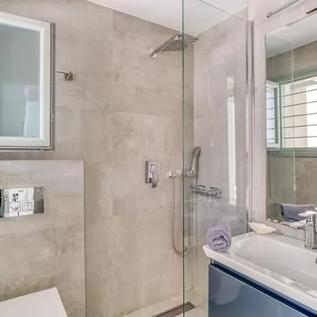 Villa Xifara - Seafront Santa Maria (Paros)